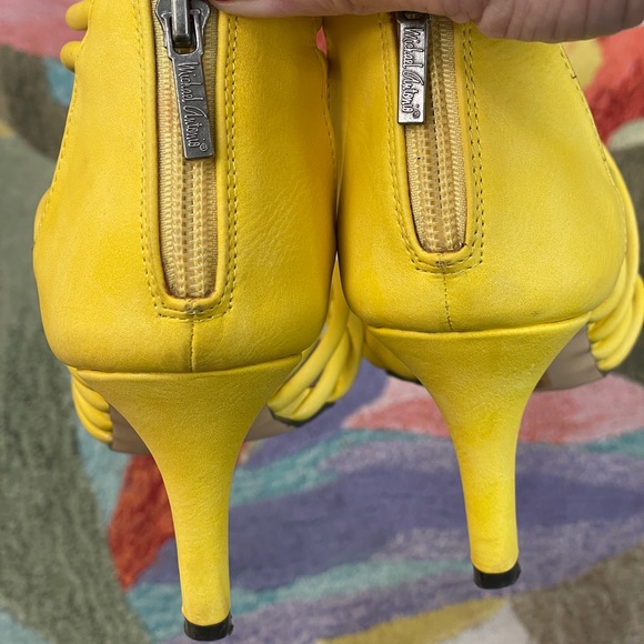 Bright Yellow Comfy, Sexy, Strappy Sandals - Picture 5 of 6